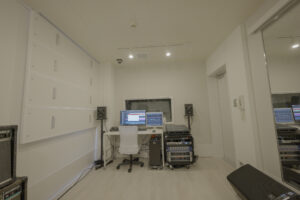 as is music高槻店アイボリー