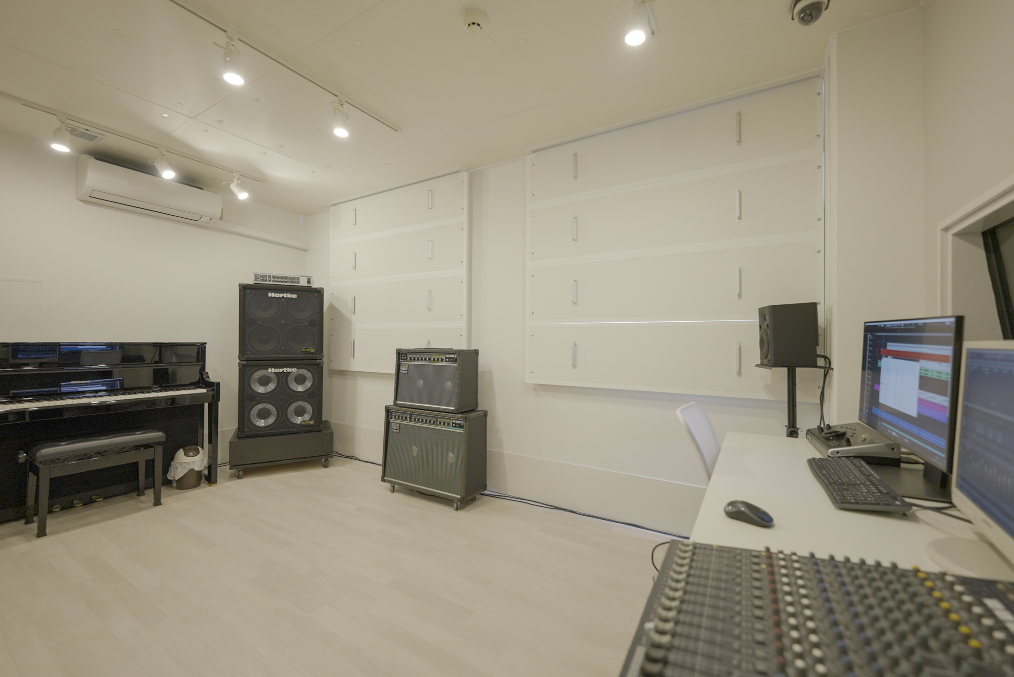 as is music高槻店アイボリー