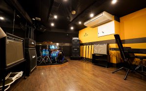 as is music 枚方店 B studio