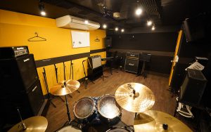 as is music 枚方店 B studio