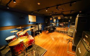 as is music 高槻店 BLUE studio