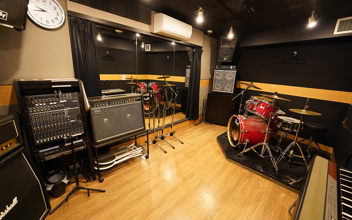 as is music 枚方店 C studio