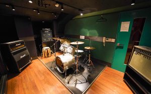 as is music 高槻店 GREEN studio