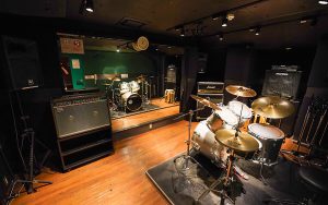 as is music 高槻店 GREEN studio