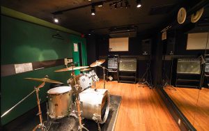 as is music 高槻店 GREEN studio